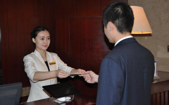 JingHang Holiday Hotel