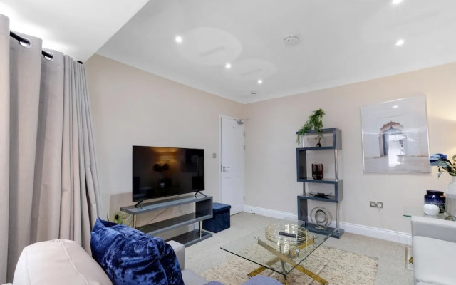 Stylish 4 Bedroom Home in Brightside Ave