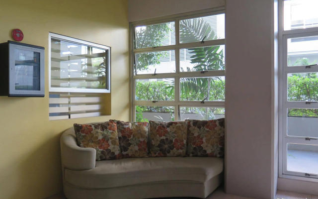 Alicia Tower Residences - Adult Only - Hostel