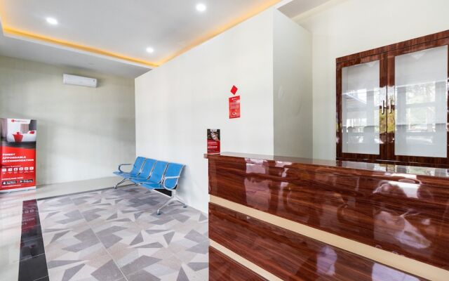 RedDoorz near Medan Amplas