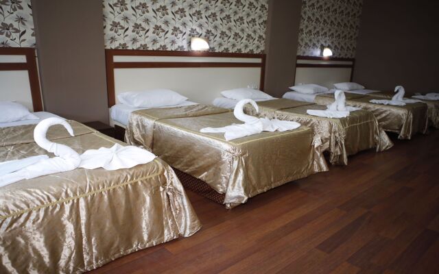 Silivri Safir Hotel & Resort Beach And Restaurant