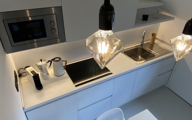 Pietro Micca 4 - Mansarda in Bianco P IVA