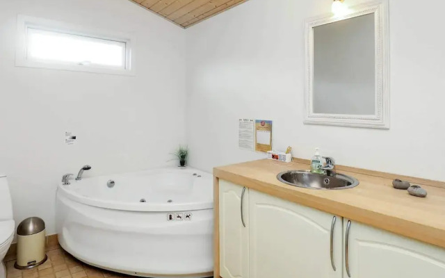 6 Person Holiday Home in Hals-by Traum