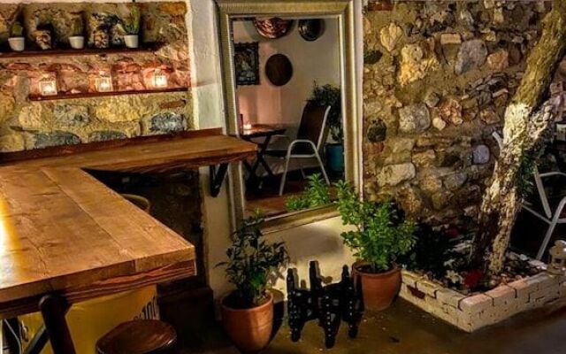 Nar Pansiyon Cafe