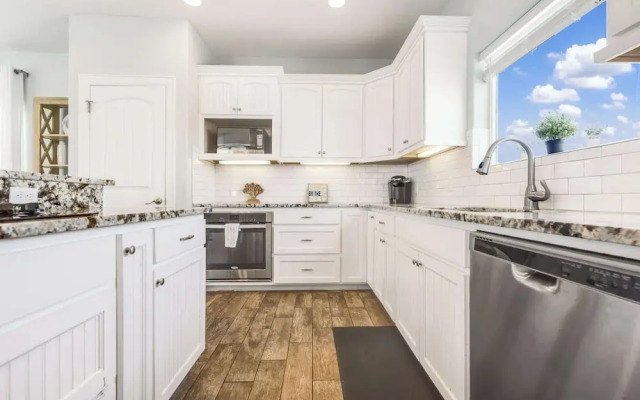 Ocean Views Optional Golf Cart Sleeps 14