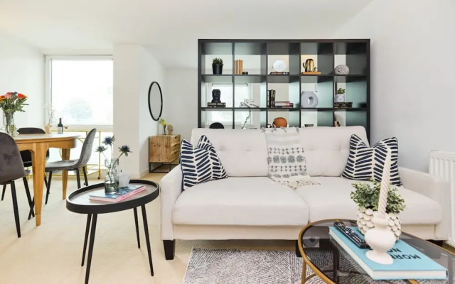 The River Thames Hideout - Modern 1bdr Flat