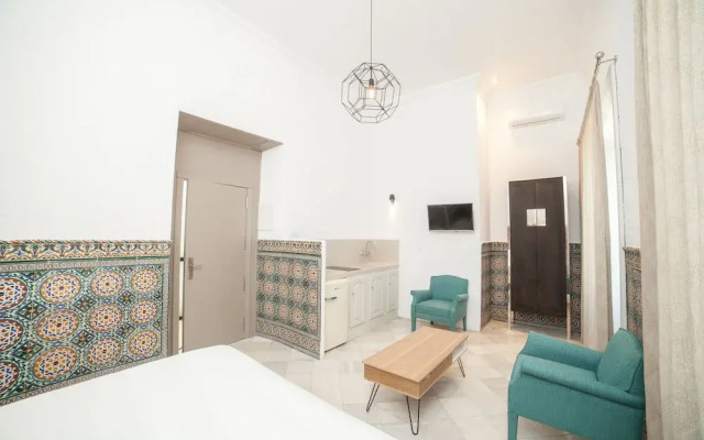La Casa Amarilla