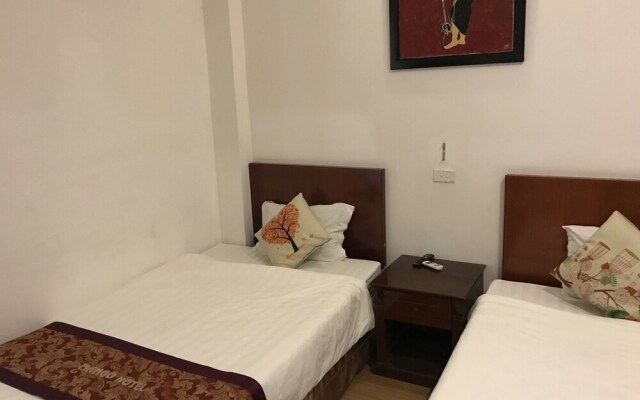 Oyo 1005 Palace Hotel