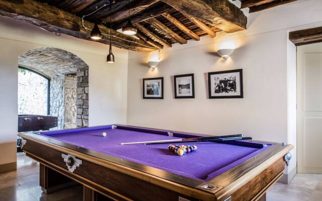 Le Pratola Luxury Villa