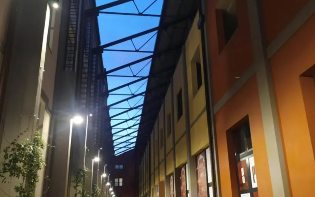 Nuovo Loft Con Terrazzo Navigli M2 Ieo Humanitas Ice Skating Arena