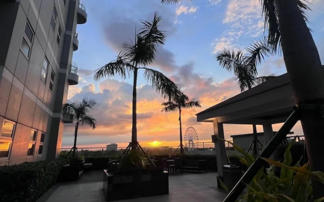 Unistay Coast Res R38 with Bal-Sunset Vw