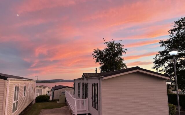 Poole Harbour View Lodge at Rockley Park