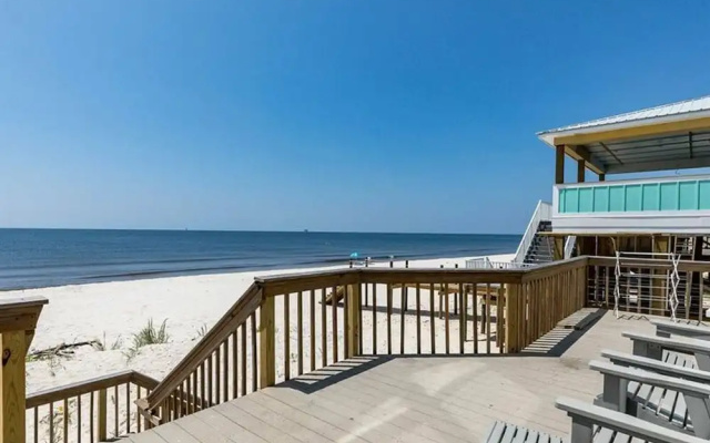 BayWalk by Meyer Vacation Rentals