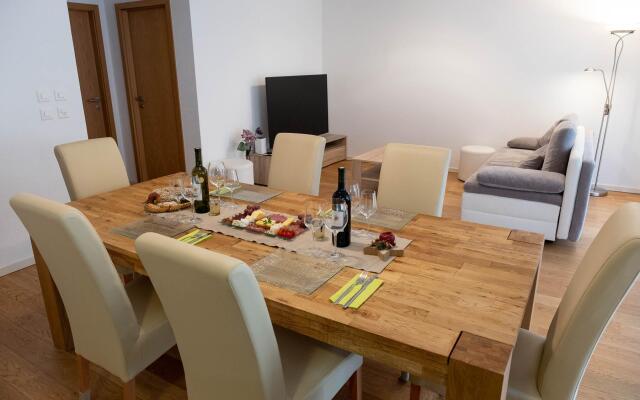 Family apartment near the train station