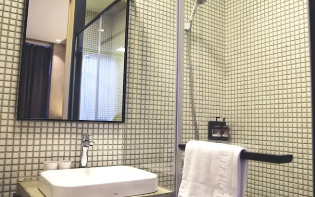 FFF Hotel