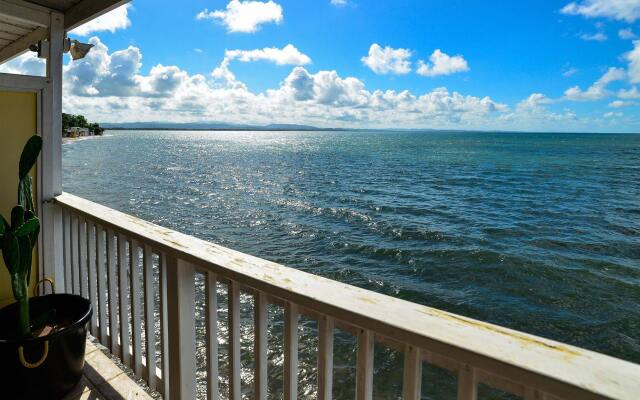 Lemontree Oceanfront Cottages