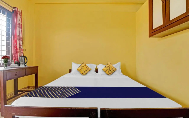 Spot On 807991 Perumbavoor Tourist Home