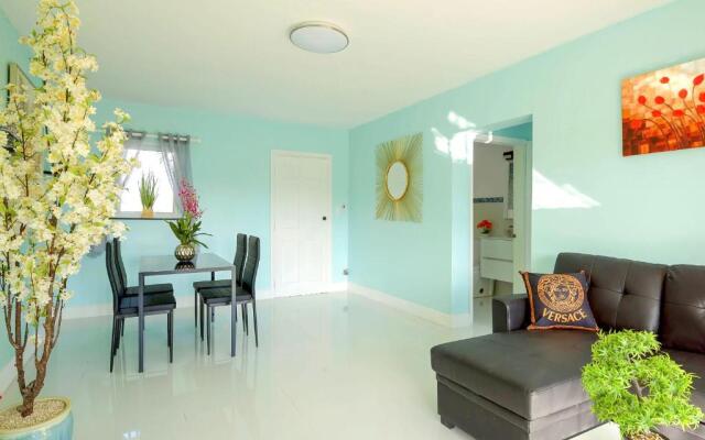 Lovely Apt Near Beach,Downtown,24hr Security,Pool