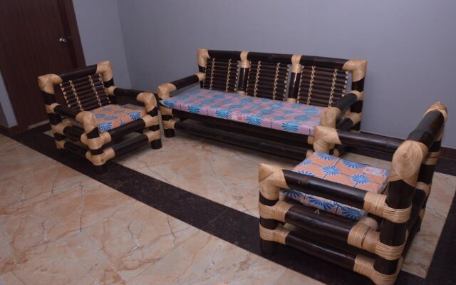 Seamens Club N Hotel