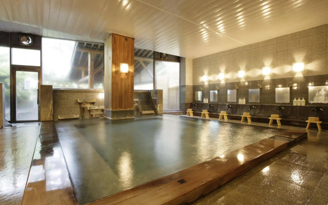 Kusatsu Hotel 1913 Bettei Pedalo