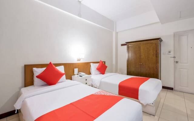 Top Inn by OYO Rooms