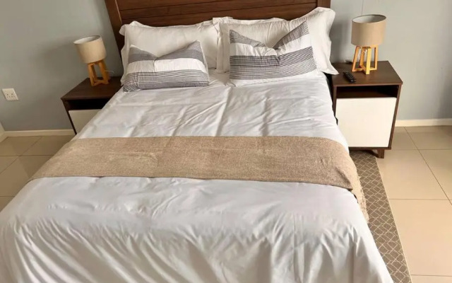 iTowers luxurious 1-Bedroom apartment- 15th Floor