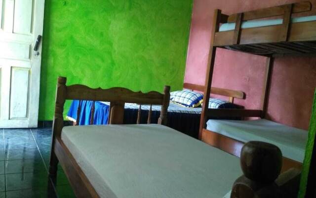Chill Out Arenal Hostel