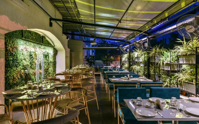 The Paradise by Tunga