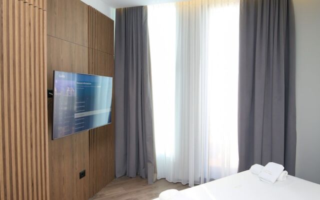 Charm Hotel