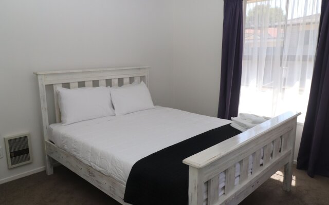 Sunny Unit on Grey Street