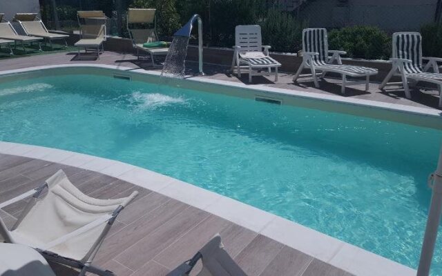Hotel Orly