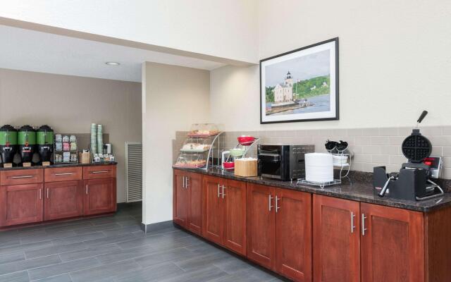 Best Western Fishkill Inn & Suites