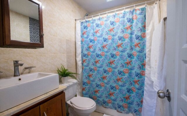 Fully Equipped 2br Apt-dt5mins To The Beach
