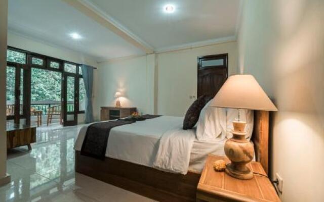 Vaneka Garden House