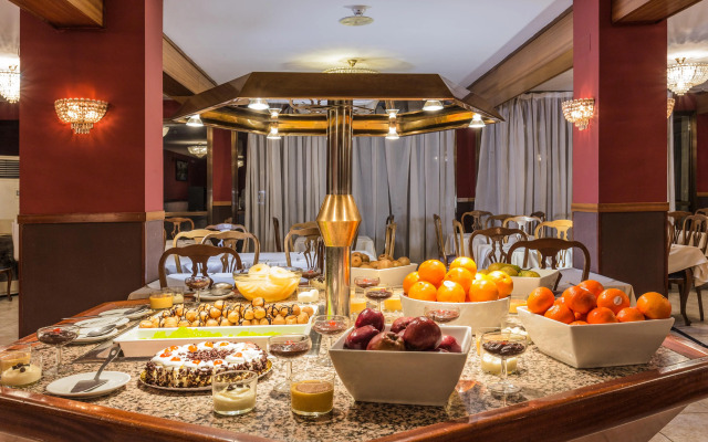 Hotel Encamp