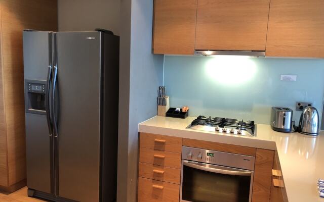 Astonishing Docklands View Deluxe Room