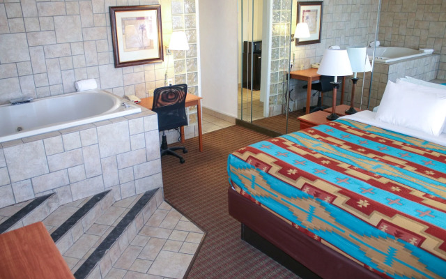 The Classic Desert Aire Hotel