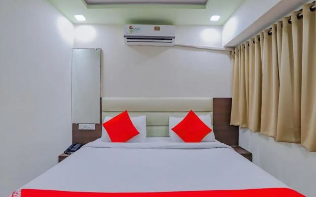 Hotel Meet Palace by Oyo Rooms