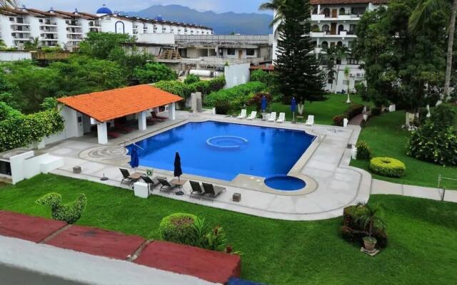 Condo Msol By Trvl2Hm