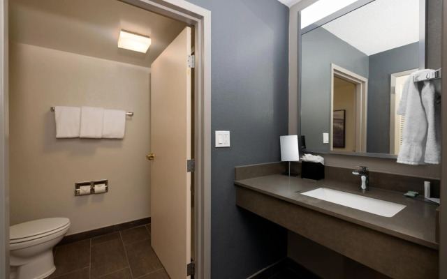 Courtyard by Marriott North Charleston Airport/Coliseum