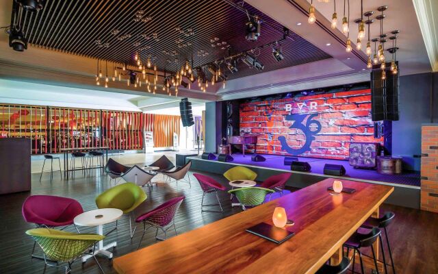 Pullman Reef Hotel Casino