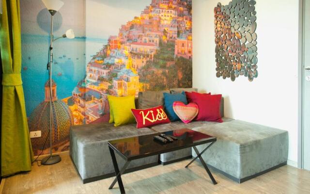 The Base Central Pattaya Deluxe