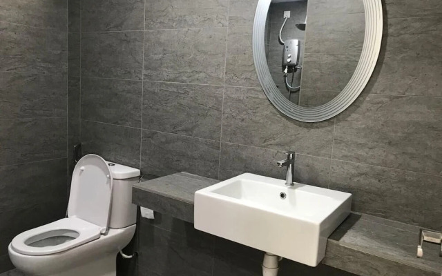 New Premium Homez Suite 2R2B With Sea View