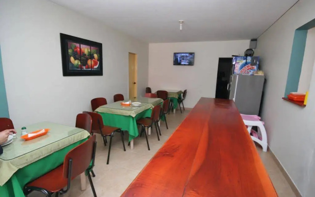 Hotel Sello Dorado