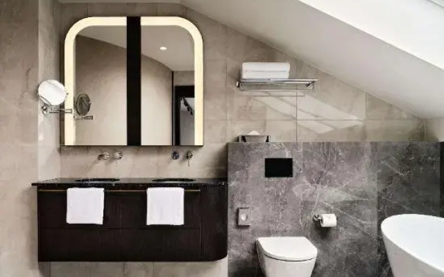 The Crown Krakow Center - Handwritten Collection ACCOR
