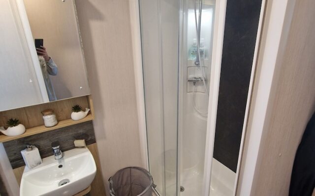 8 Birth Static Caravan