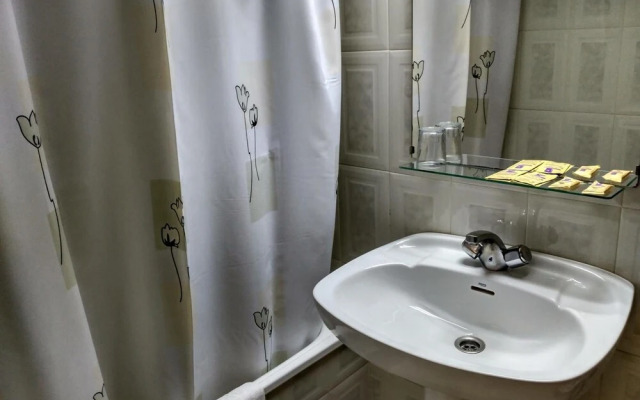 Pensión Arroyo de La Teja