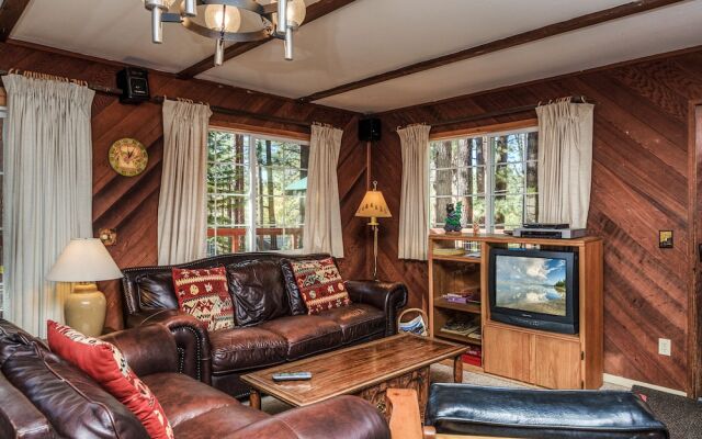 Secluded South Lake Tahoe Home by RedAwning