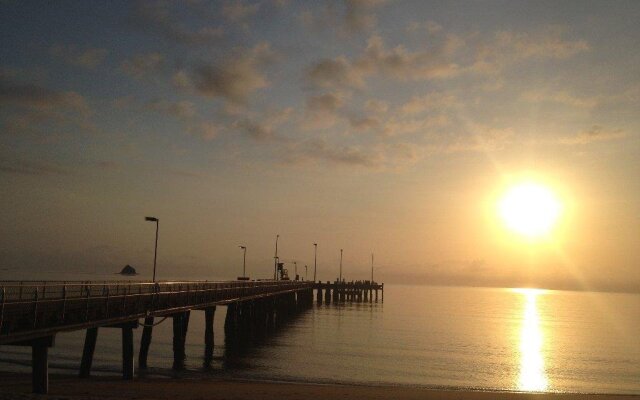 Palm Cove Holiday House