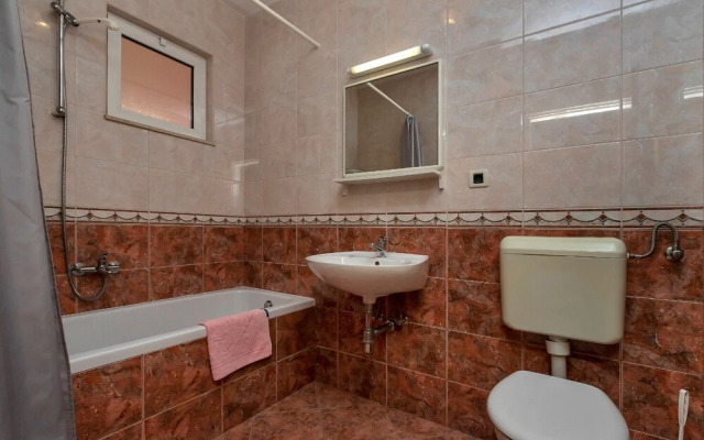 Ruzi - Family and Friends - A1